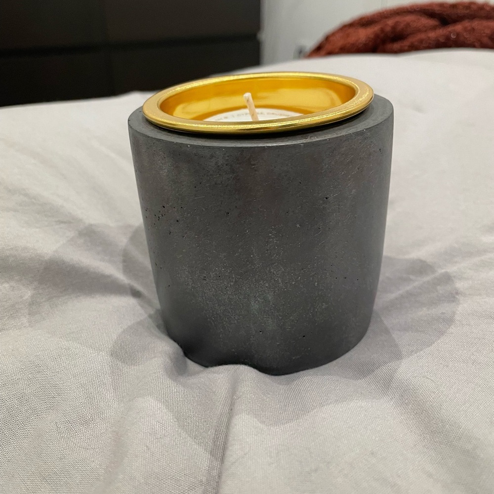 Rewined Gray Concrete Candle, Scent Bordeaux